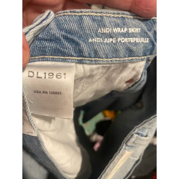 DL1961 Andi Wrap Mini Skirt Sz 30 - Picture 16 of 16